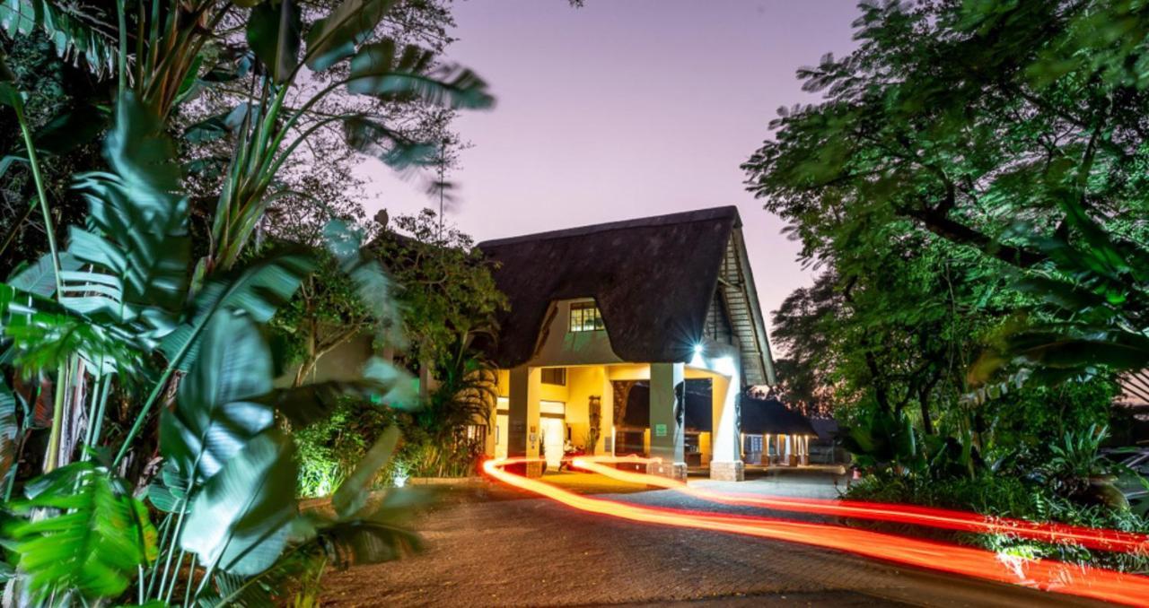Anew Hotel 4*